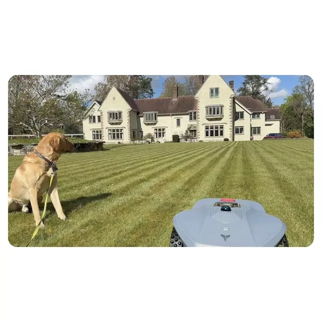 Robotska kosilnica Hookii Neomow X Pro (6000m²)