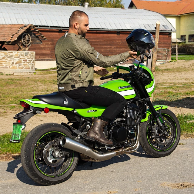 Moto čelada W-TEC V586 NV - črna