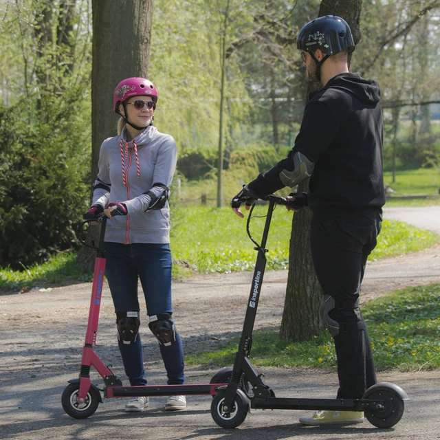 Električni skiro inSPORTline Skootie - črna