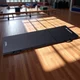 Zložljiva gimnastična blazina inSPORTline Trifold 180x60x5 cm - rdeča